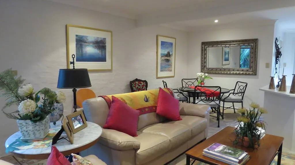Sandals Guest House Byron Bay