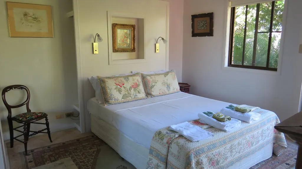 Sandals Guest House Byron Bay