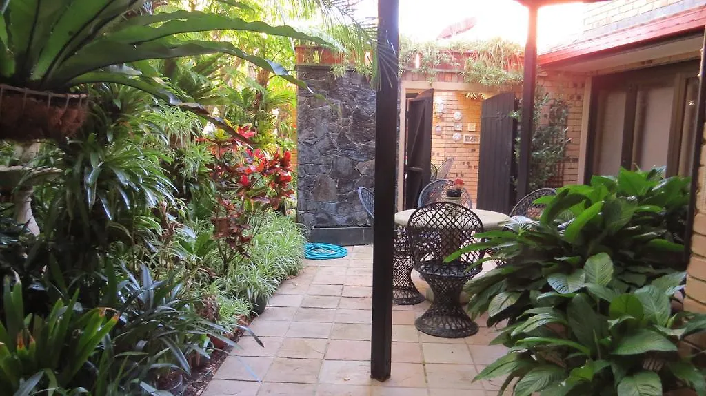 Sandals Guest House Byron Bay