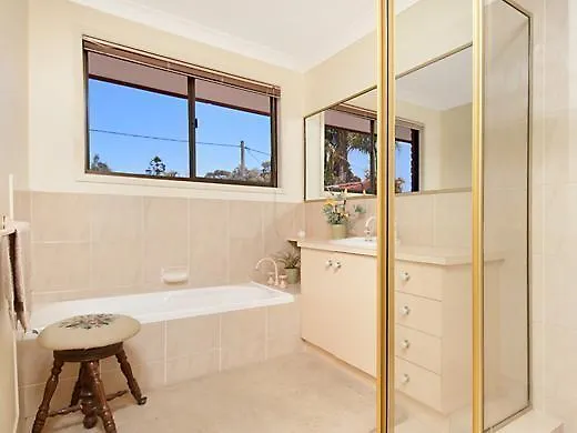 ****  Sandals Guest House Byron Bay Australia