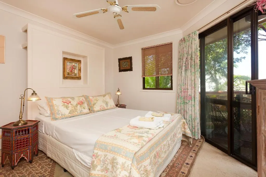 Sandals Guest House Byron Bay